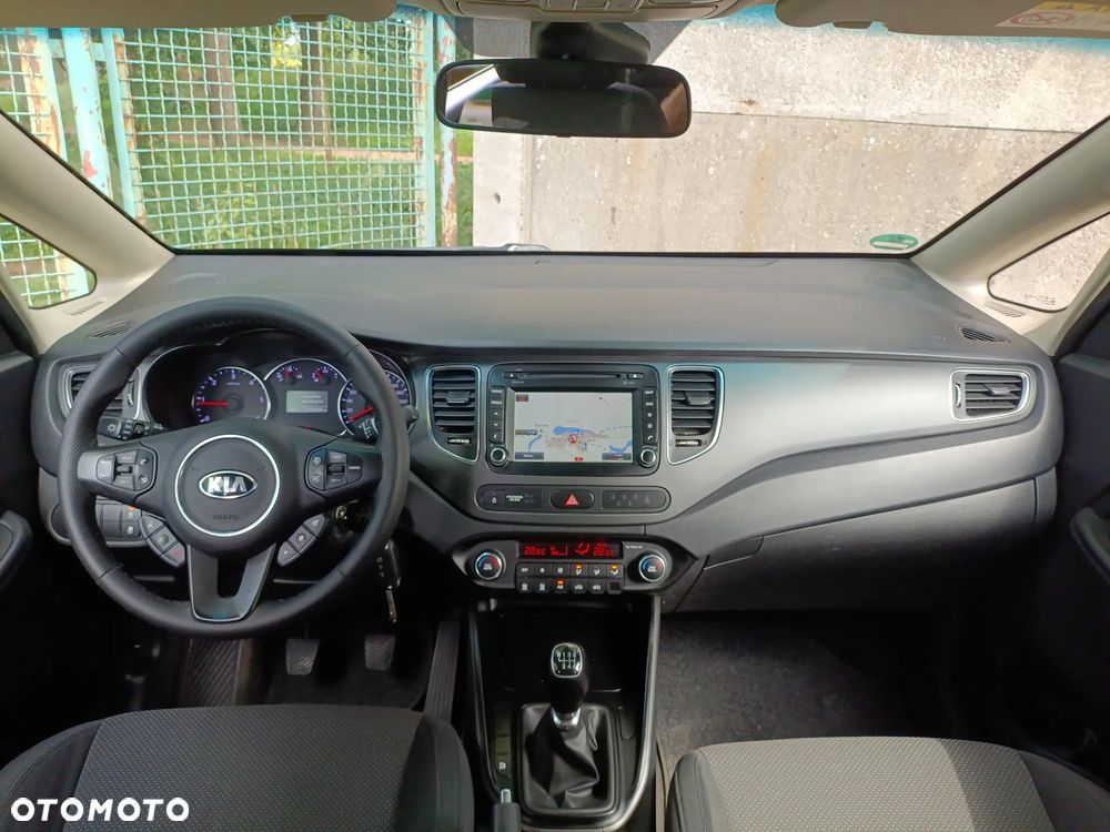 Kia Carens 1.7 CRDi L 7os - 3