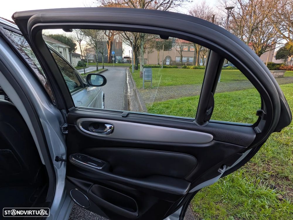 Jaguar XJ XJ6 2.7 D V6 Executive - 11