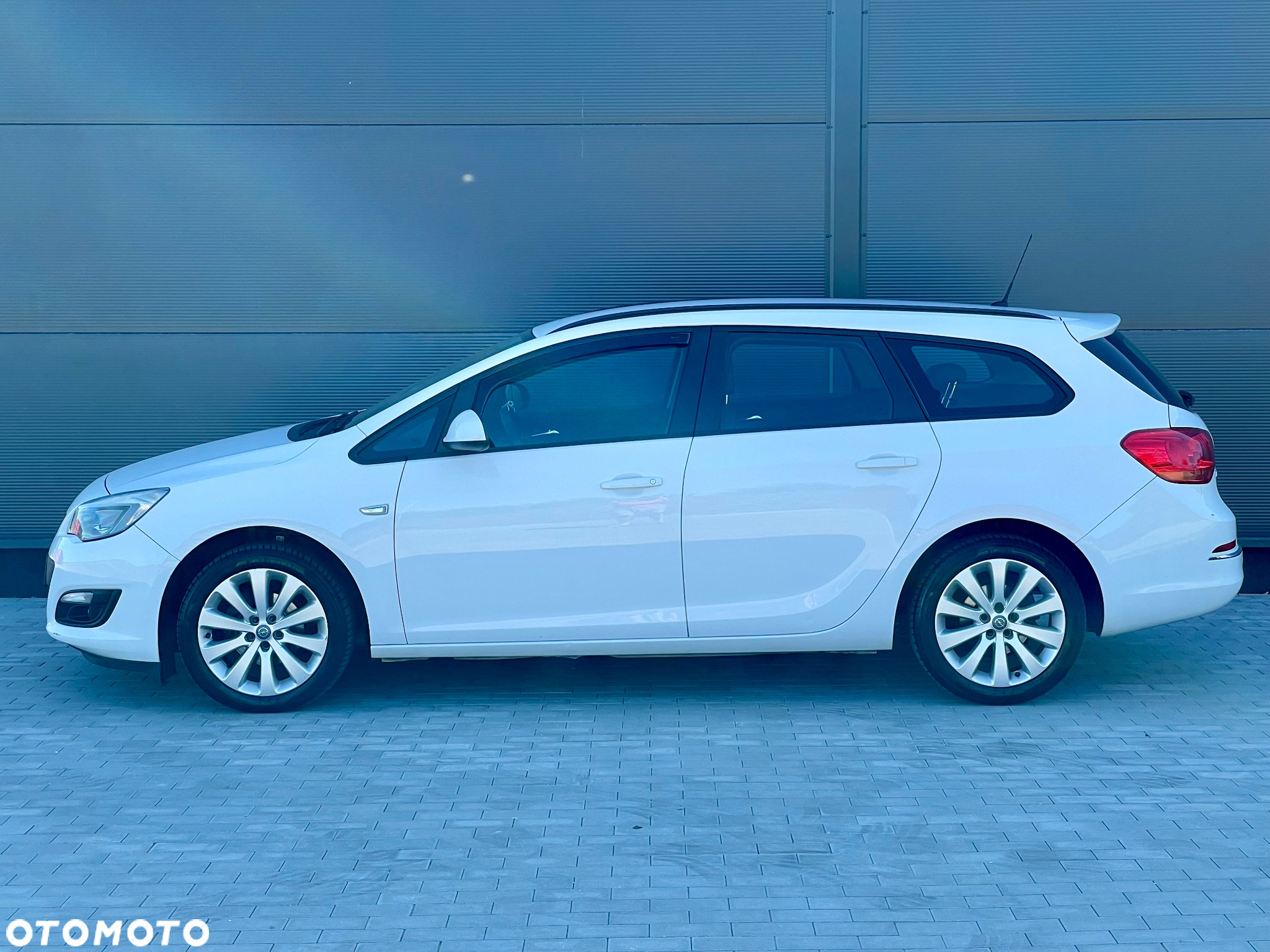 Opel Astra - 4