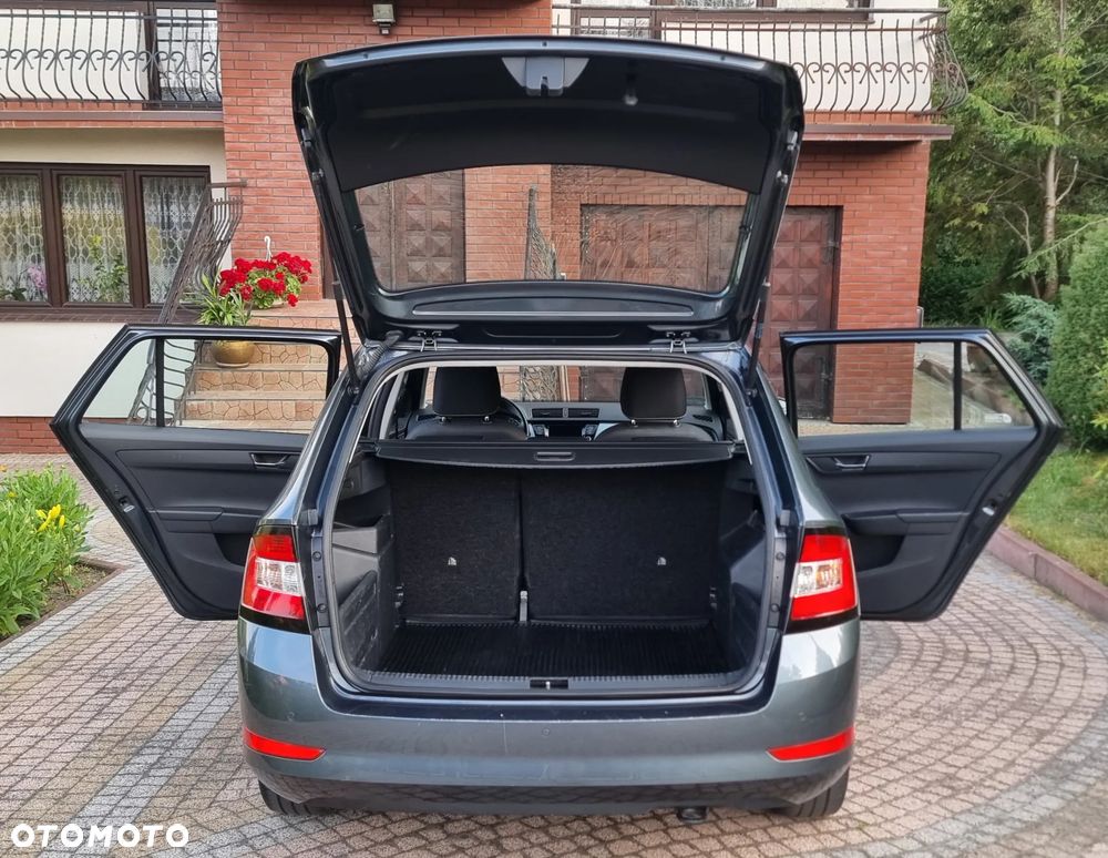 Skoda Fabia 1.0 TSI Ambition Plus - 12