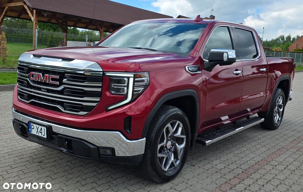 GMC Sierra - 2