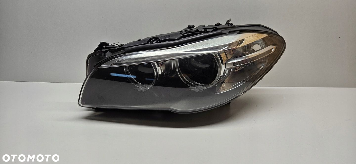 BMW 5 F10 F11 LIFT LCI REFLEKTOR XENON NIESKRĘTNY LEWY LAMPA - 2