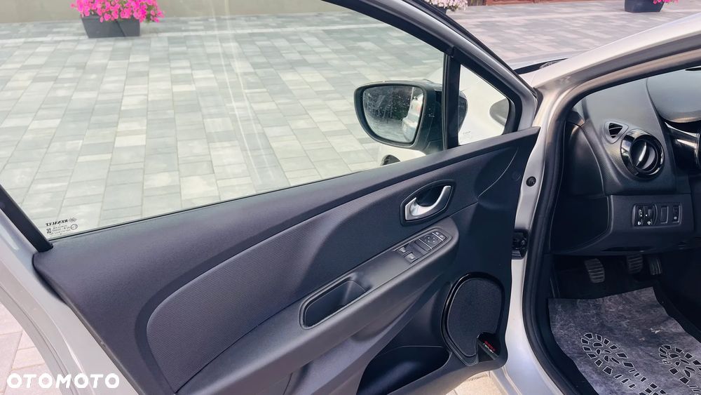 Renault Clio 0.9 Energy TCe Limited - 11