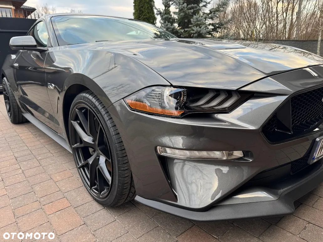 Ford Mustang 5.0 V8 GT - 6