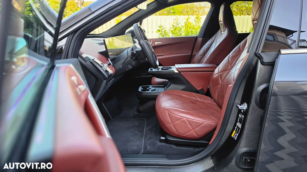 BMW iX - 20