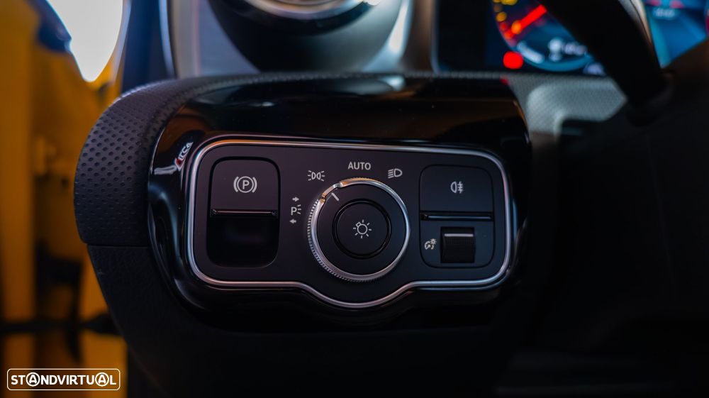 Mercedes-Benz A 180 d AMG Line Aut. - 22