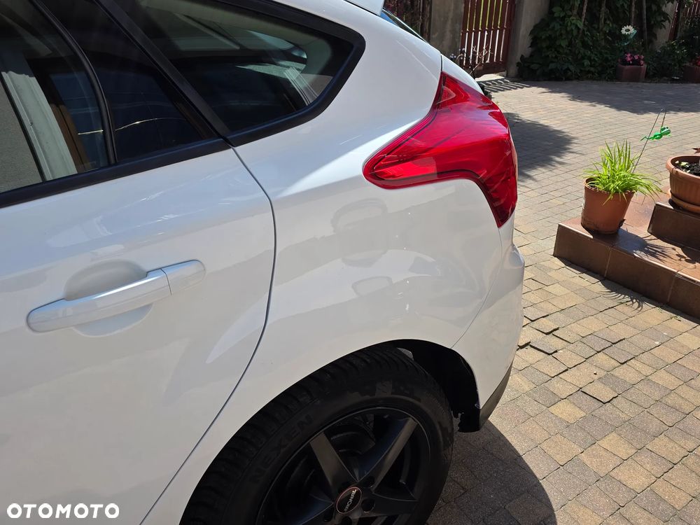Ford Focus 1.6 TI-VCT Ambiente - 7