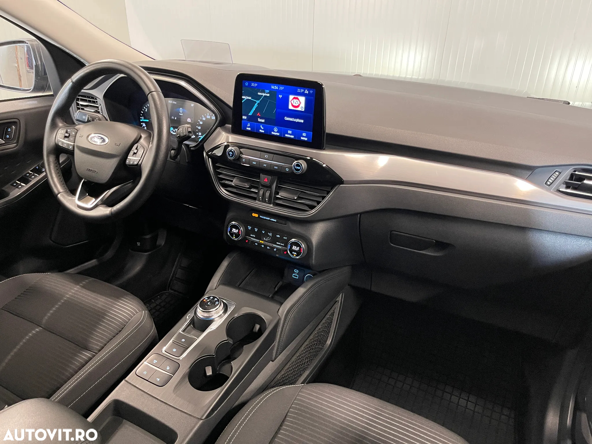 Ford Kuga 2.0 EcoBlue A8 AWD Titanium - 8