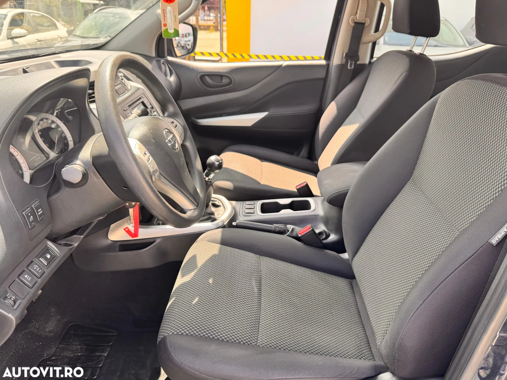 Nissan Navara 2.3 dCi Chassis Double Cab Visia - 8