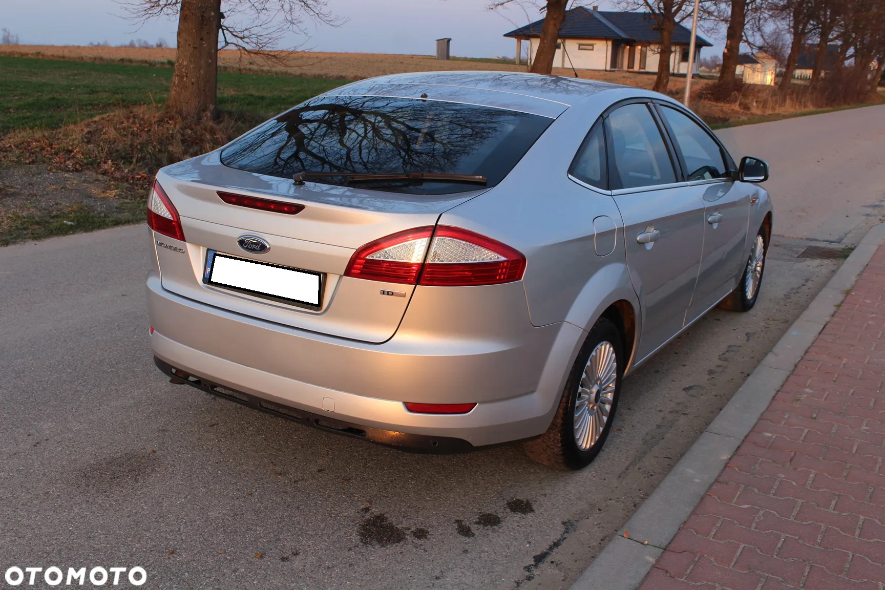 Ford Mondeo 1.8 TDCi Ghia X - 6