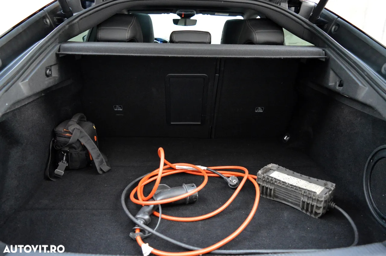 Peugeot 508 Plug-In Hybrid 360 e-EAT8 SPORT ENGINEERED - 19