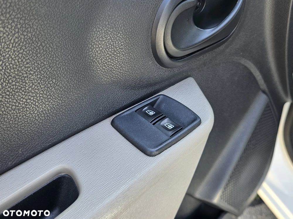 Dacia Dokker VAN - 32