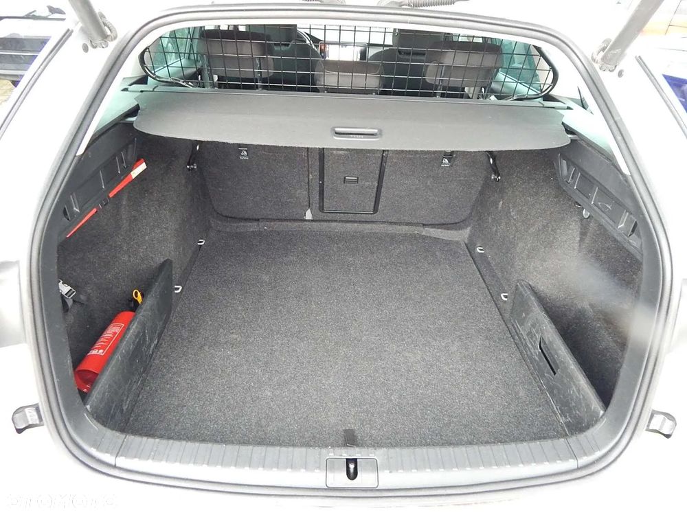 Skoda Octavia 2.0 TDI Style DSG - 14