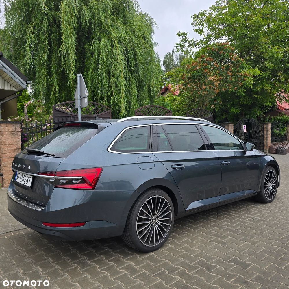 Skoda Superb 2.0 TDI SCR Style DSG - 5