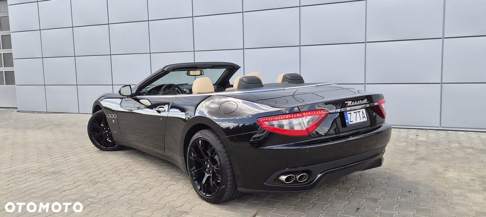 Maserati GranTurismo S Automatik - 9