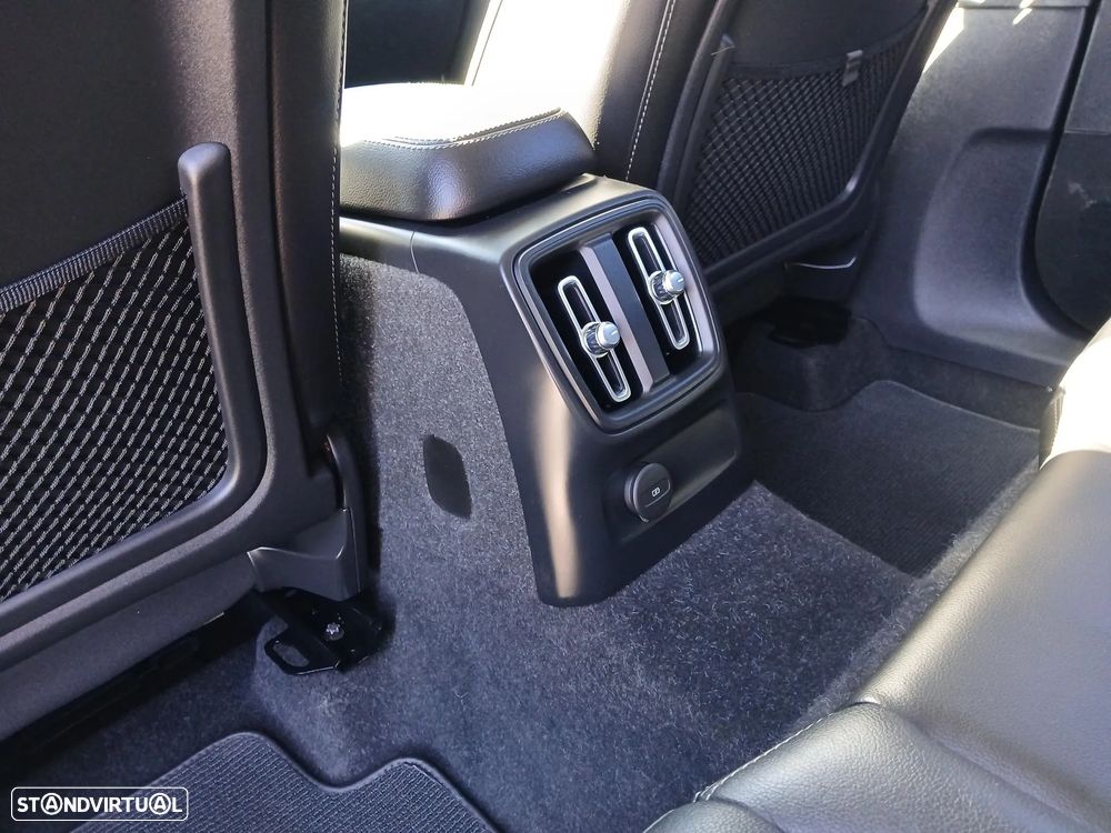 Volvo XC 40 T4 Recharge DKG Inscription - 20