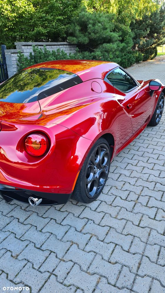 Alfa Romeo 4C 2016 photo 4