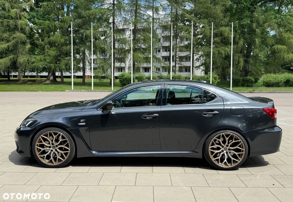 Lexus IS - 3