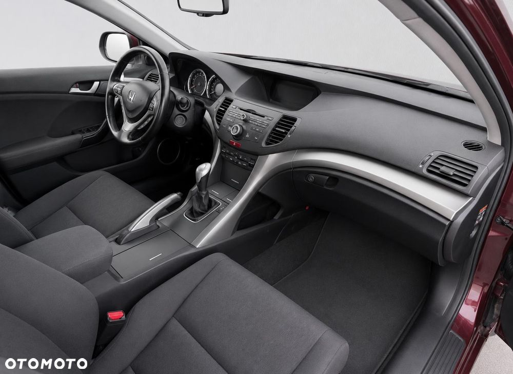 Honda Accord - 10