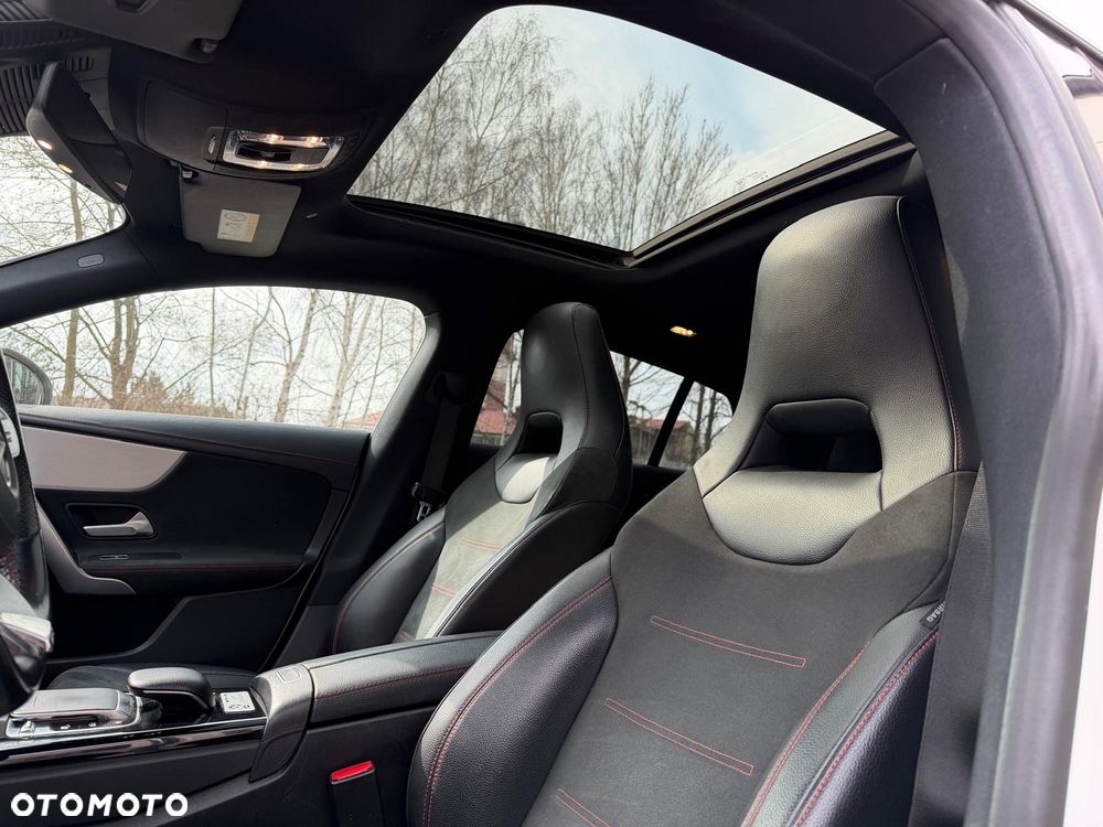 Mercedes-Benz CLA 200 d 8G-DCT AMG Line - 15