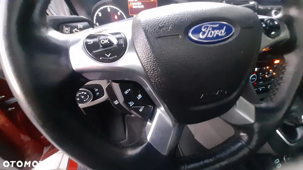 Ford Tourneo Connect 1.5TDCi Start-Stop Titanium - 25