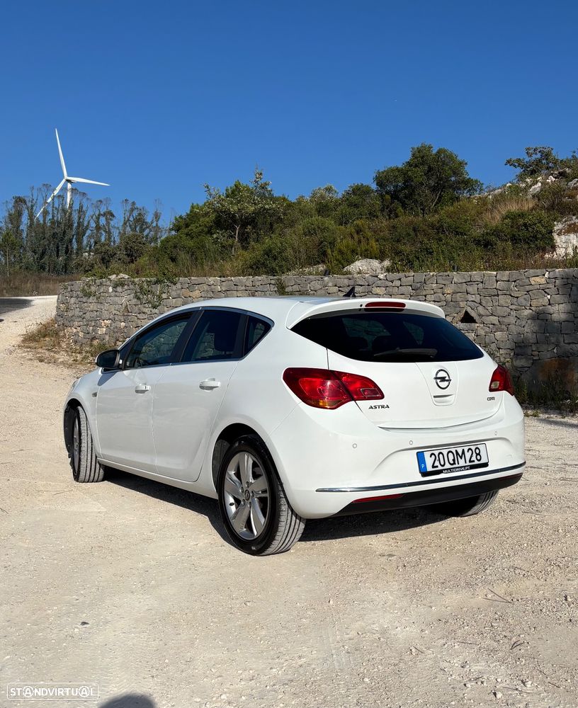 Opel Astra 1.6 CDTi Cosmo S/S J19 - 4