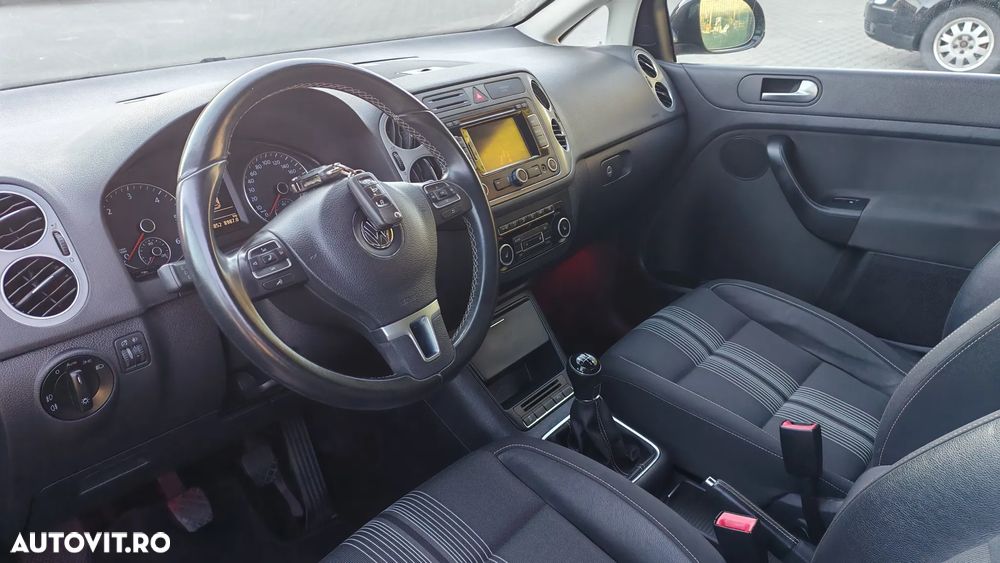 Volkswagen Golf Plus 1.6 TDI DPF Highline - 9