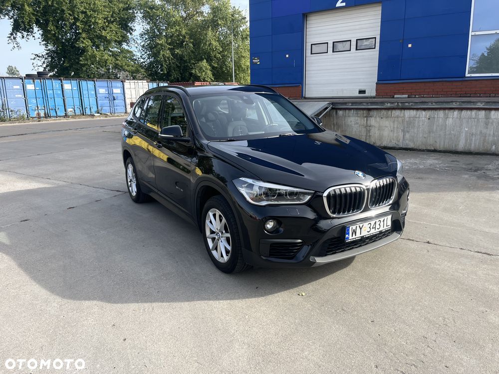 BMW X1 sDrive18i Advantage - 1