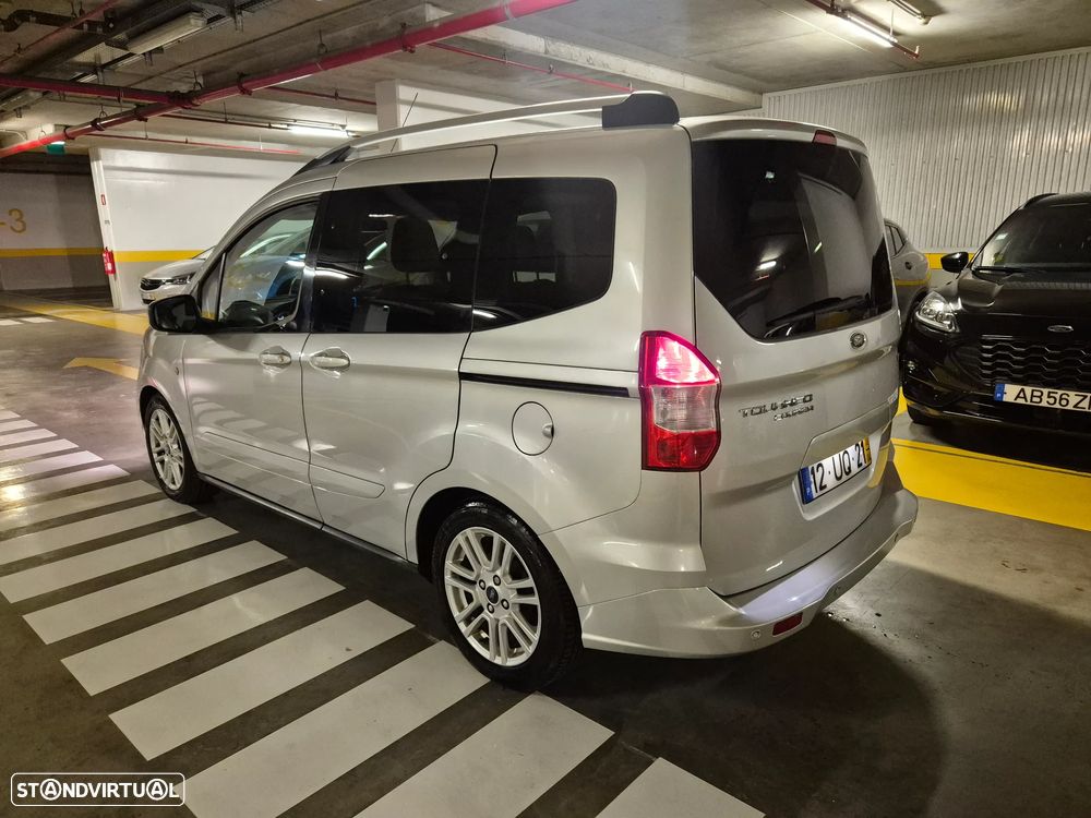 Ford Tourneo Courier 1.0 EcoBoost Titanium - 9