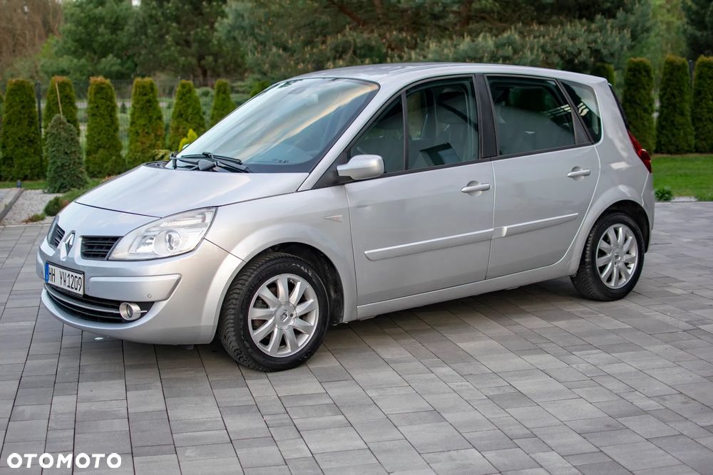 Renault Scenic - 9