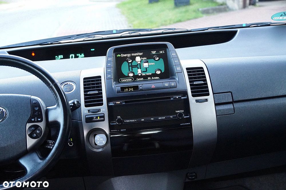 Toyota Prius 1.5 VVT-i Prestige - 15