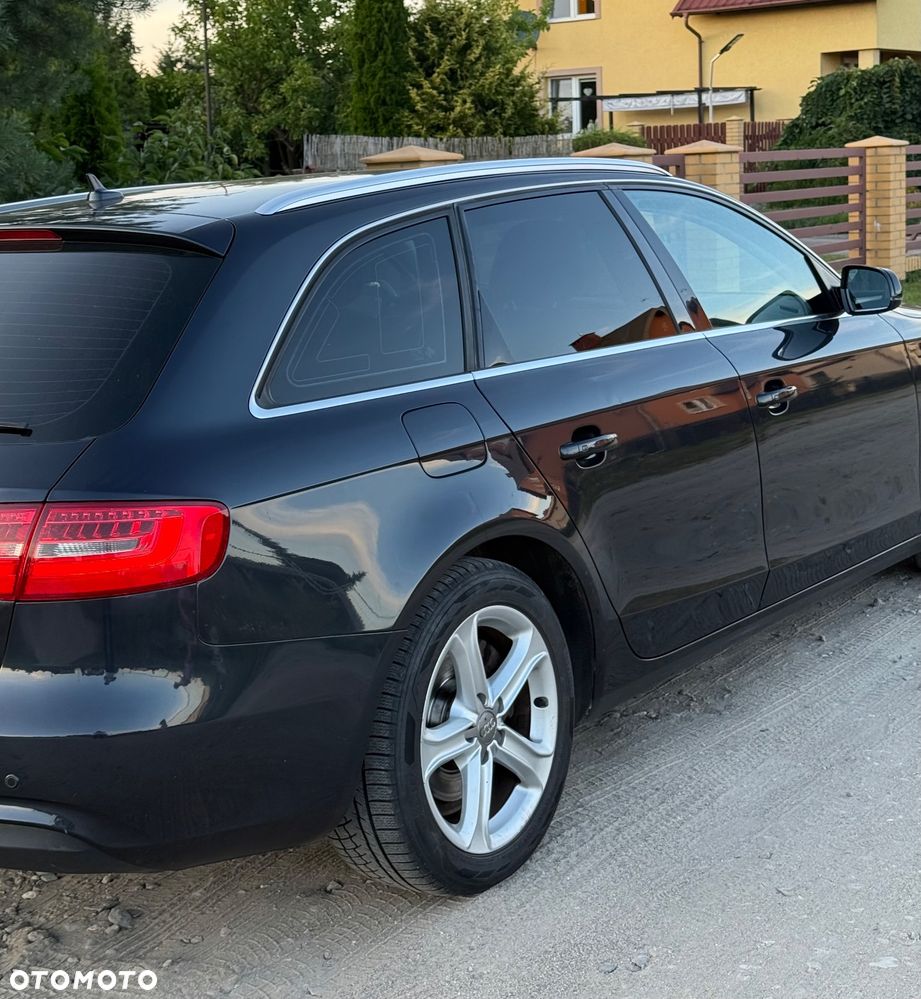 Audi A4 Avant - 6