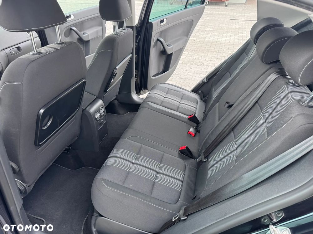 Volkswagen Golf Plus 1.2 TSI MATCH - 17