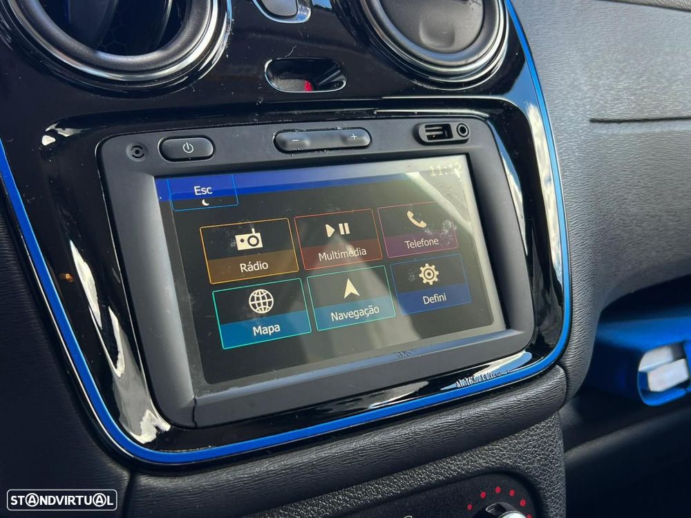 Dacia Lodgy 1.5 Blue dCi Stepway 7L - 9