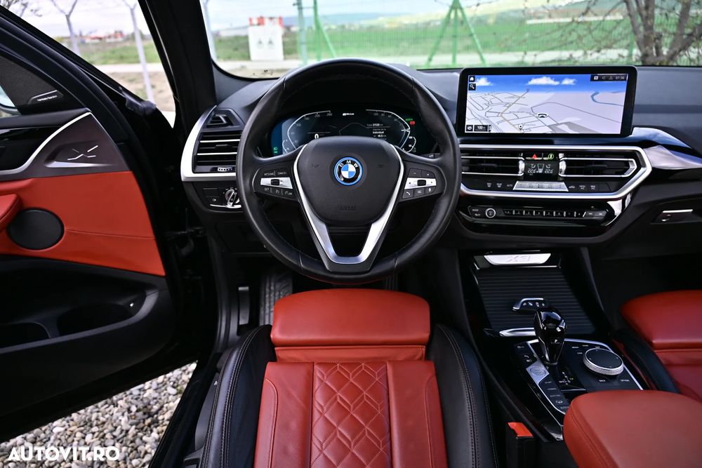 BMW X3 xDrive30e Aut. Luxury Line - 2