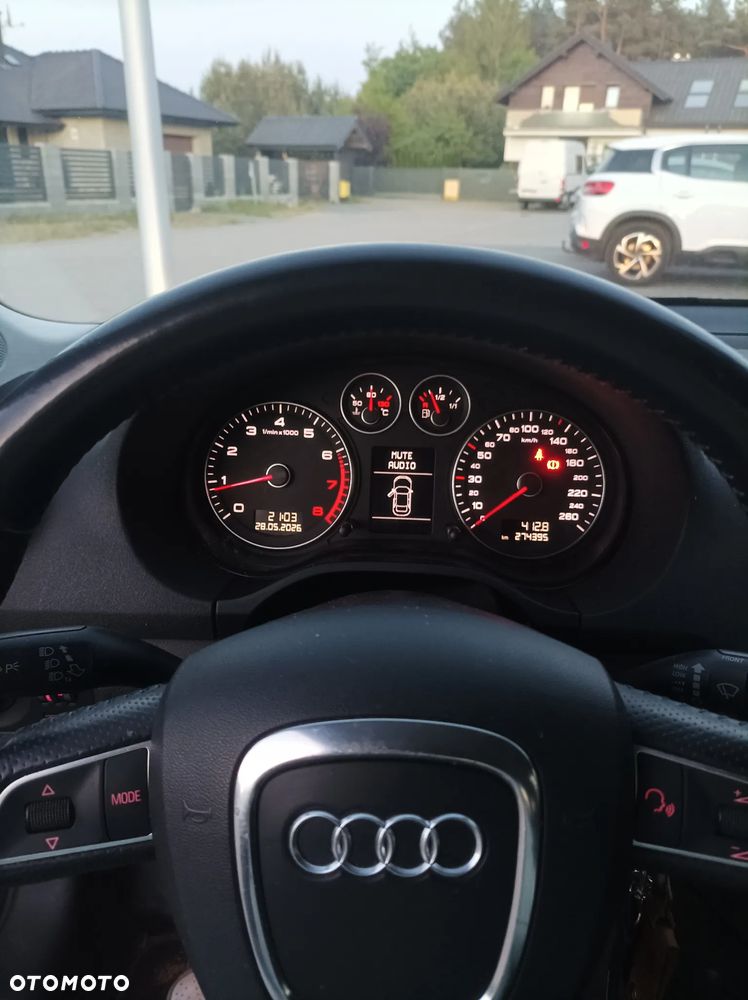 Audi A3 Sportback 1.8 TFSI Attraction - 6