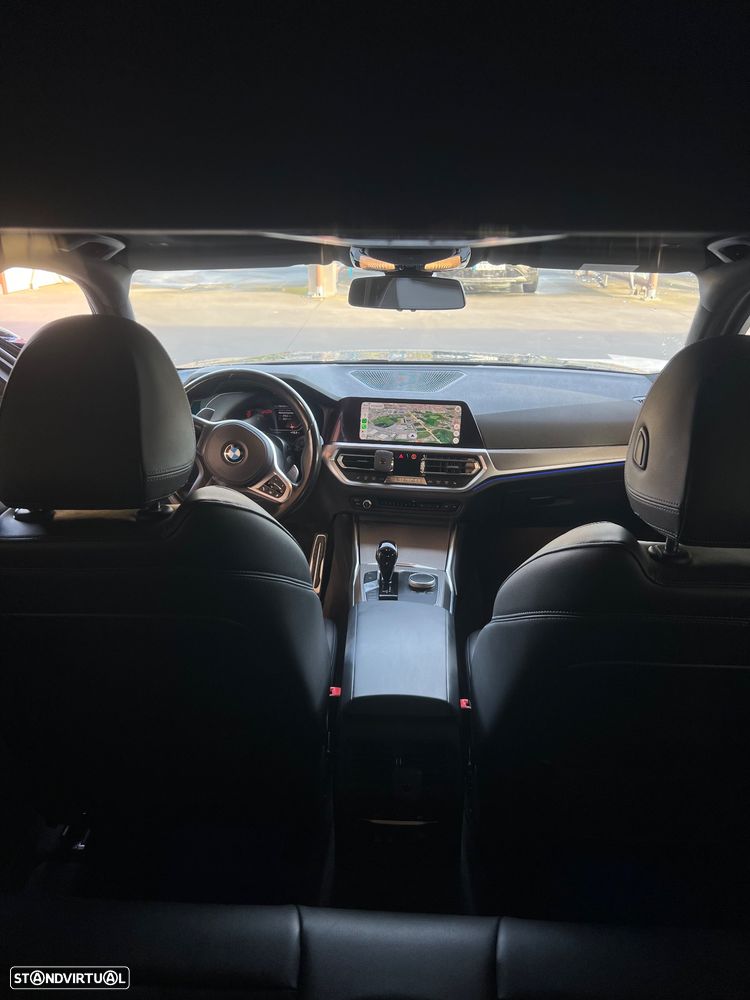 BMW 320 d Pack M Auto - 14