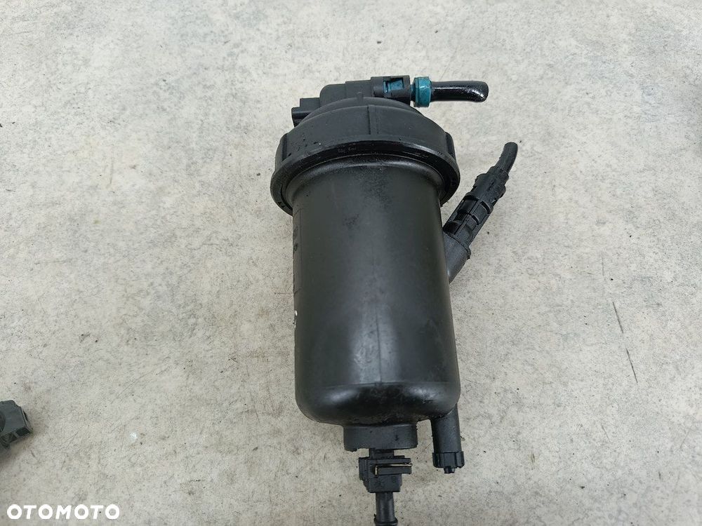OBUDOWA FILTRA PALIWA OPEL VECTRA C FL 13122587 1.9 CDTI - 1