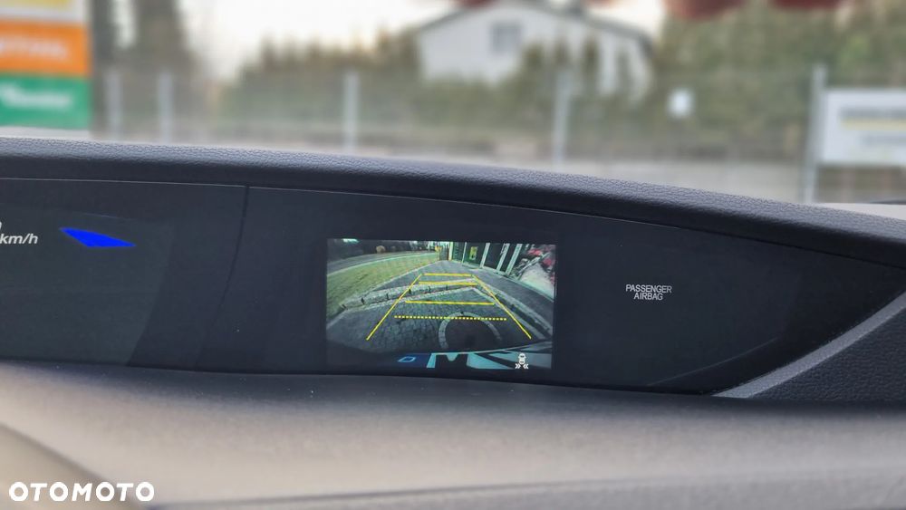 Honda Civic 1.8 i-VTEC Sport - 12