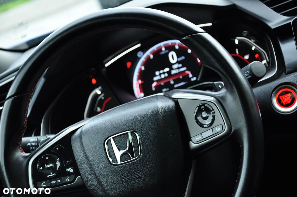 Honda Civic 1.0 i-VTEC Turbo CVT Executive Sport Line - 29