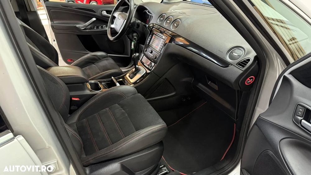 Ford S-Max 2.0 EcoBoost Powershift Titanium - 8