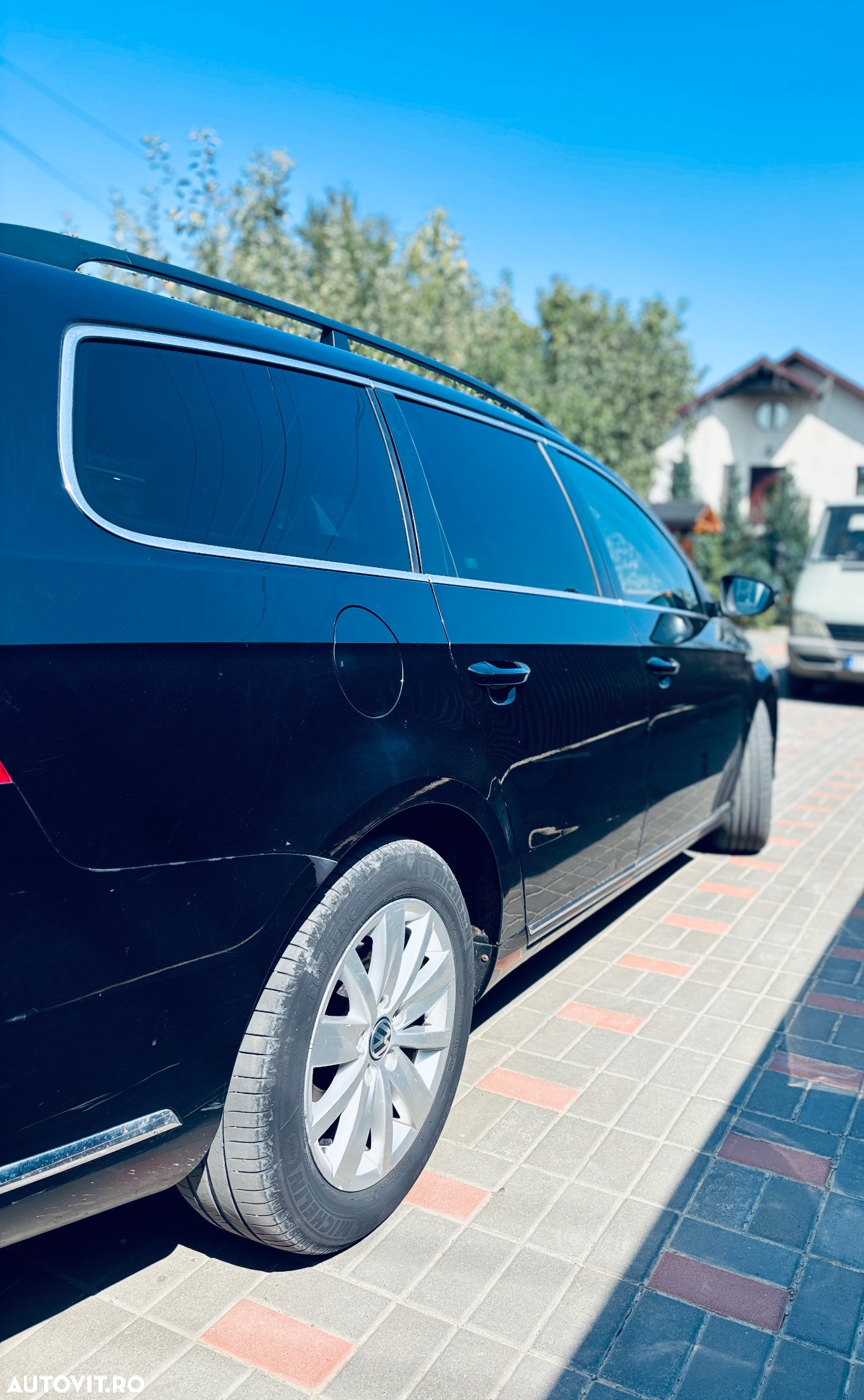 Volkswagen Passat 2.0 TDI BlueMotion Tehnology DSG Highline - 10