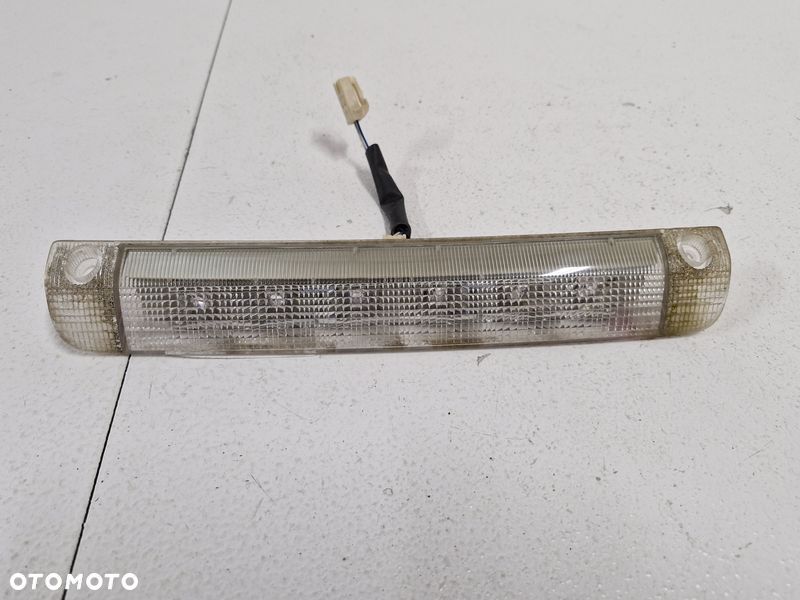 TOYOTA RAV4 III 3 ŚWIATŁO TRZECIE 3 STOP STOPU - 2