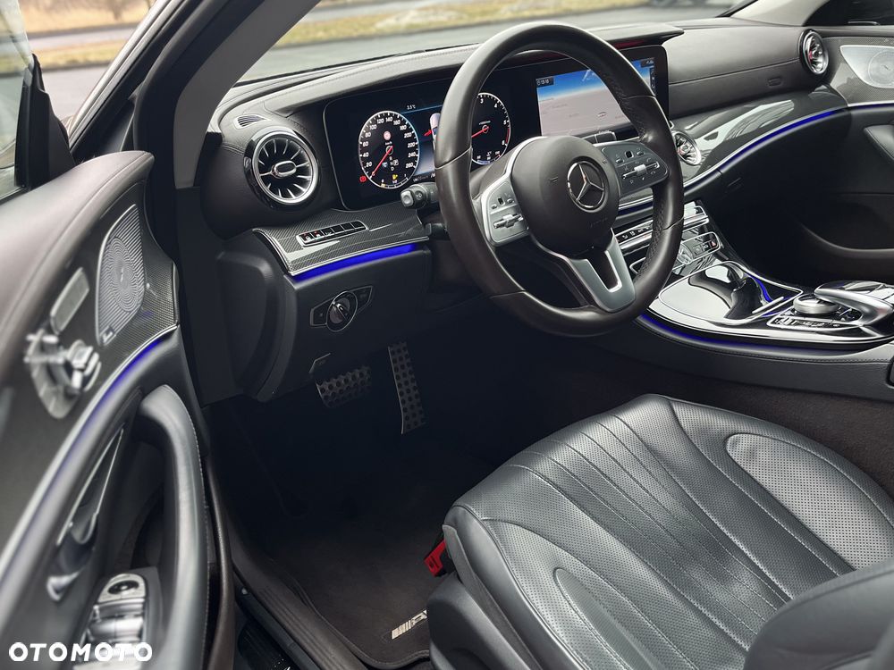 Mercedes-Benz CLS - 16