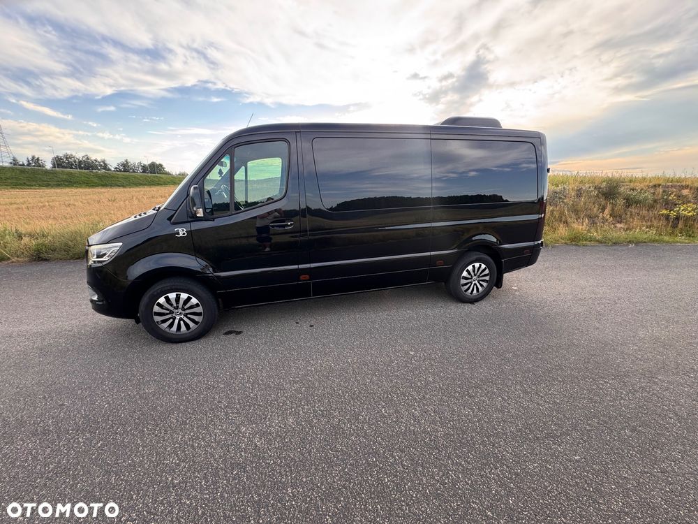 Mercedes-Benz Sprinter - 11