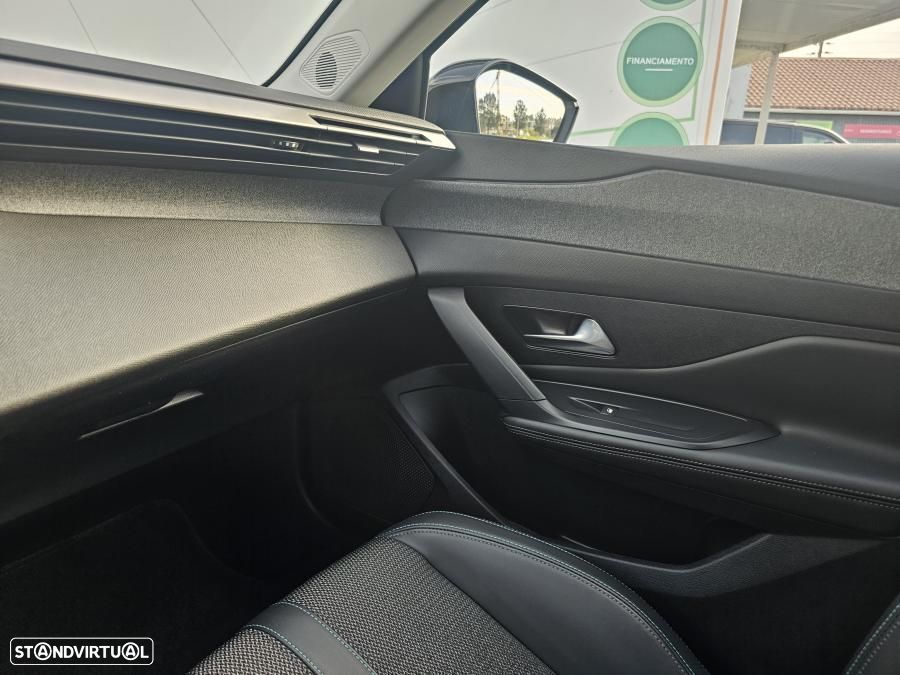 Peugeot 308 1.2 PureTech Allure - 15