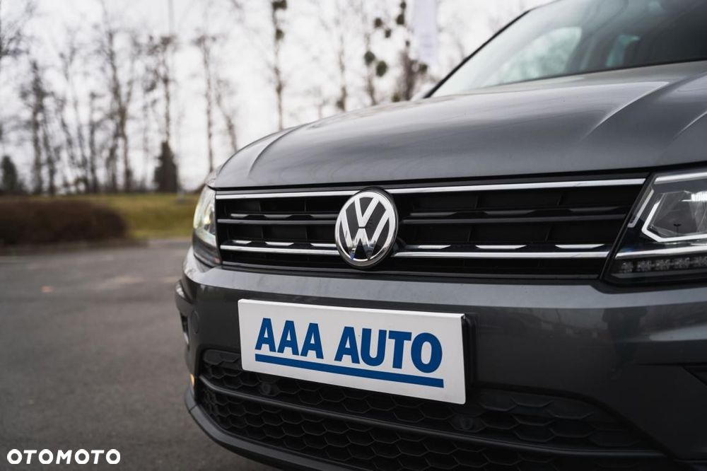 Volkswagen Tiguan - 8
