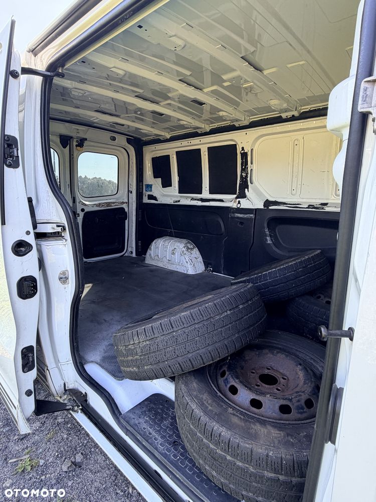 Opel Vivaro - 22
