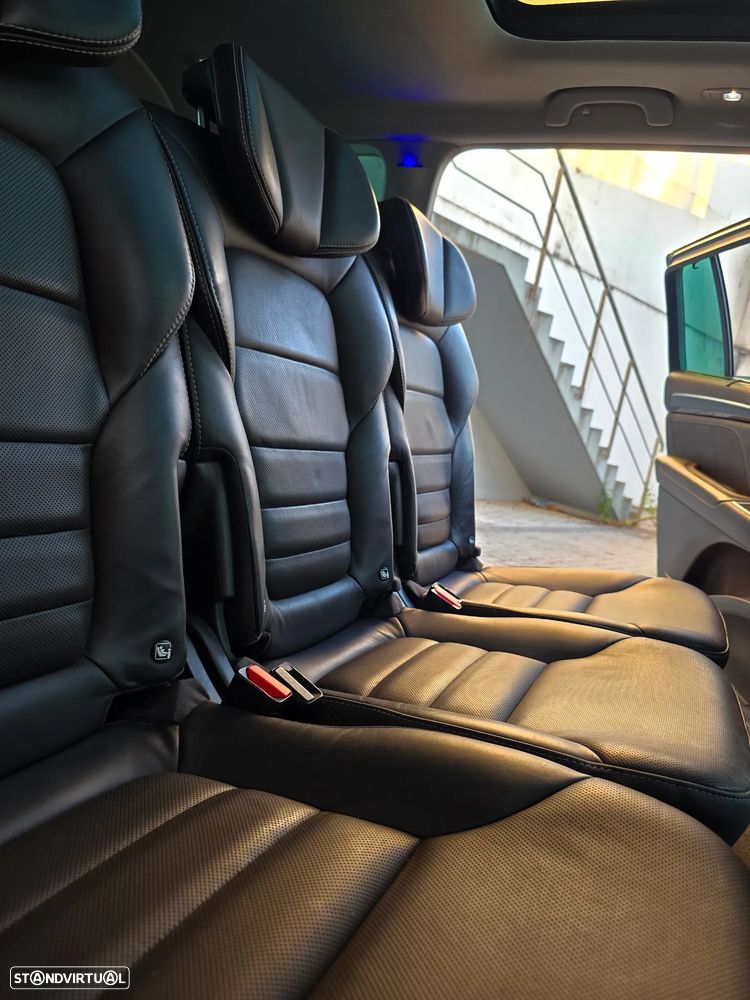 Renault Espace 1.6 dCi Initiale Paris EDC - 57