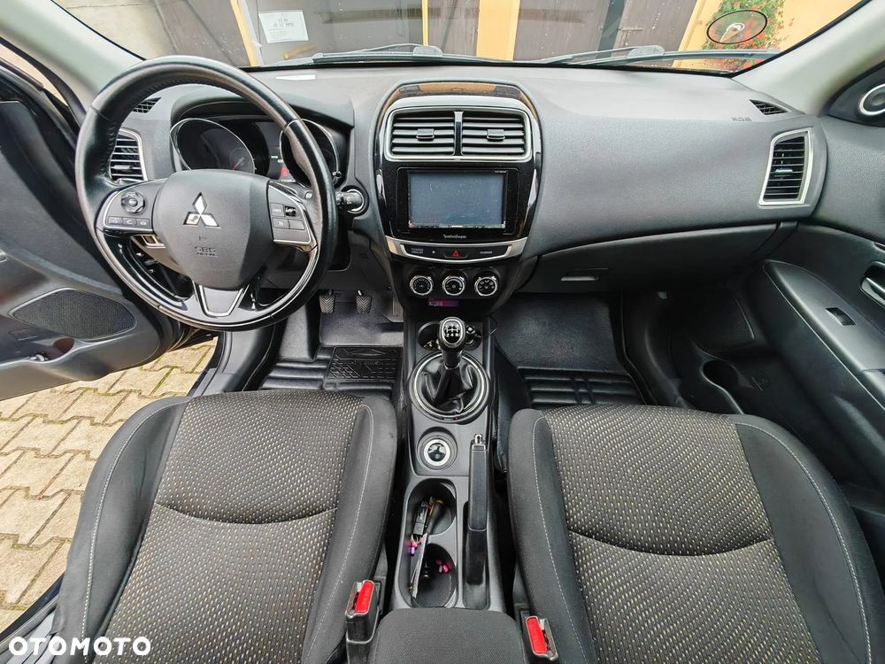 Mitsubishi ASX 1.6 2WD Instyle - 23